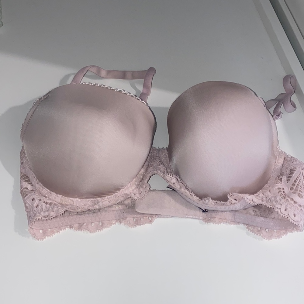 Victoria’s Secret lingerie Dream Angels pink bra and panty